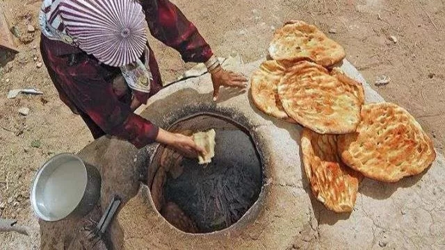 کدام نان ارزش غذایی بالاتری دارد ؟ کدام نان ارزش غذایی بالاتری دارد ؟